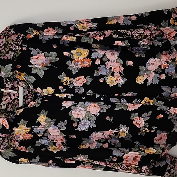Free People Hold On To Me black floral mixed media button-down blouse Size XS - Picture 16 of 16